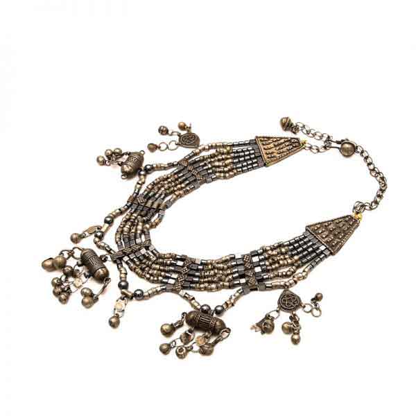 Bedouin necklace with beads