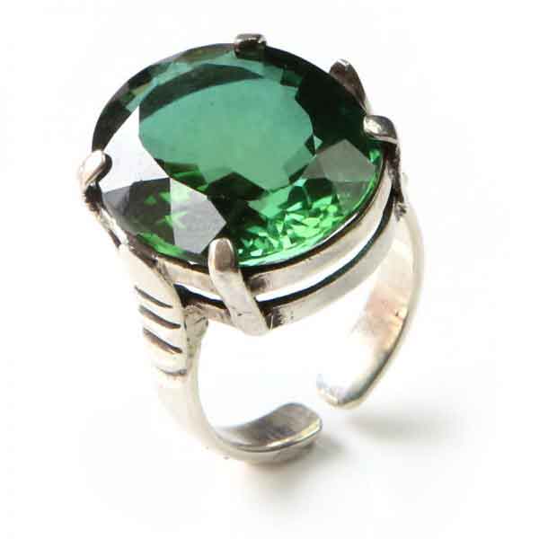 Emerald silver ring