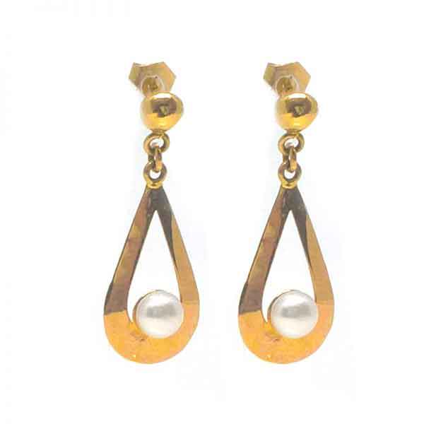 Pearl in a teardrop 18K gold earrings